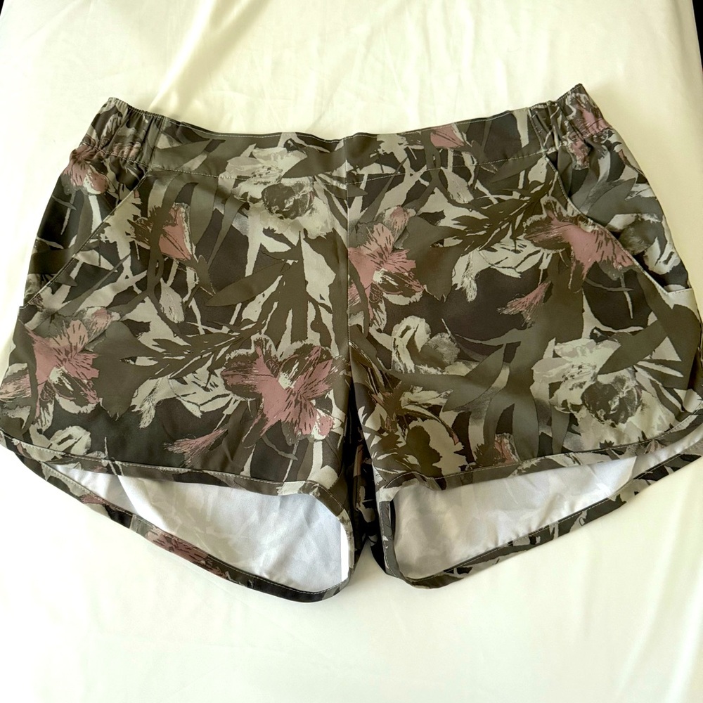 Columbia women’s shorts